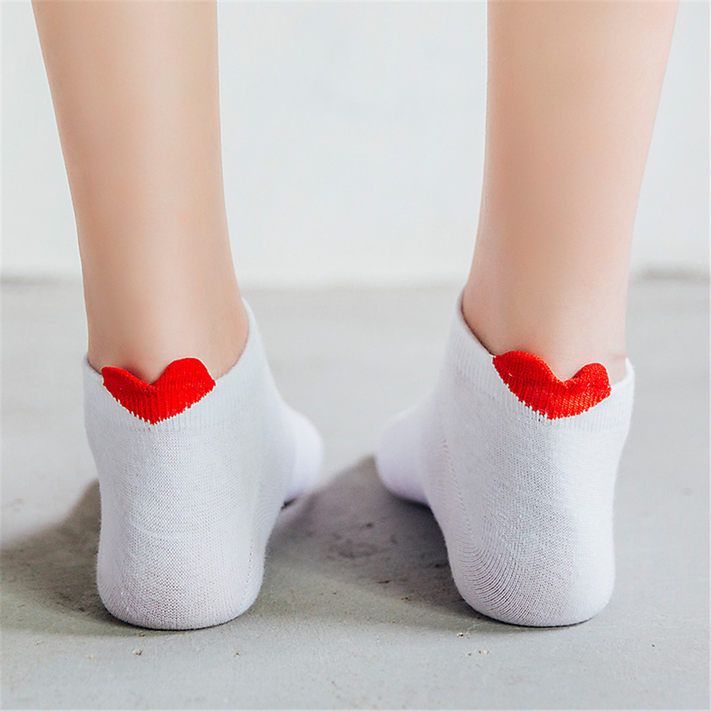 Cute Girls' 3D Heart Heel Sock - Japanese Lifestyle Youtube บทวิจารณ์และราคา